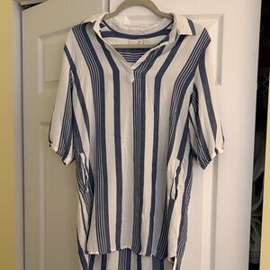 WomensBlue and White Vertical Stripe Shirt